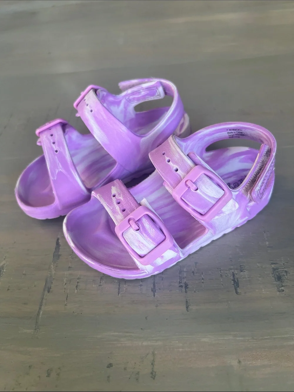 💟 Baby / Toddler Waterproof Sandals / Shoes. Size 7.